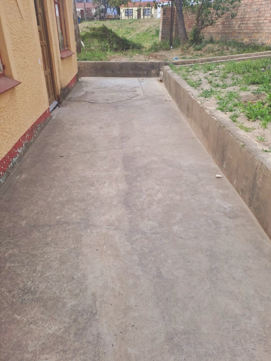 4 Bedroom Property for Sale in Mdantsane Nu 10 Eastern Cape
